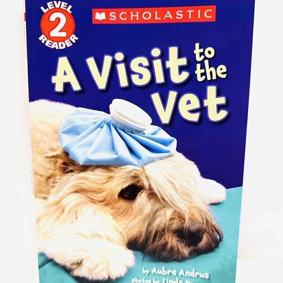 A VISIT TO THE VET Scholastic Level 2 Reader Paperback by Aubre Andrus Brand New - Picture 1 of 2